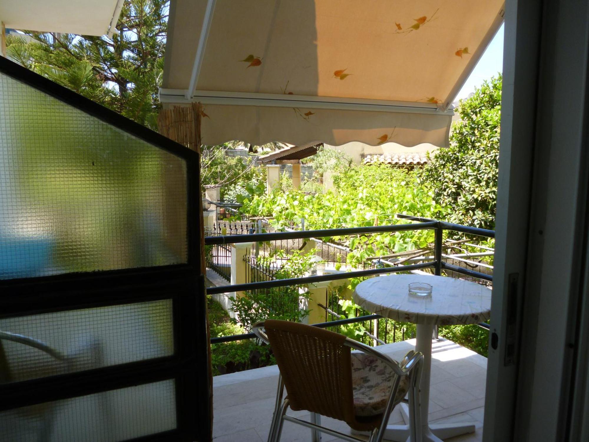 אגיוס גיורגיוס פגון Kostas Apartments & Studios מראה חיצוני תמונה