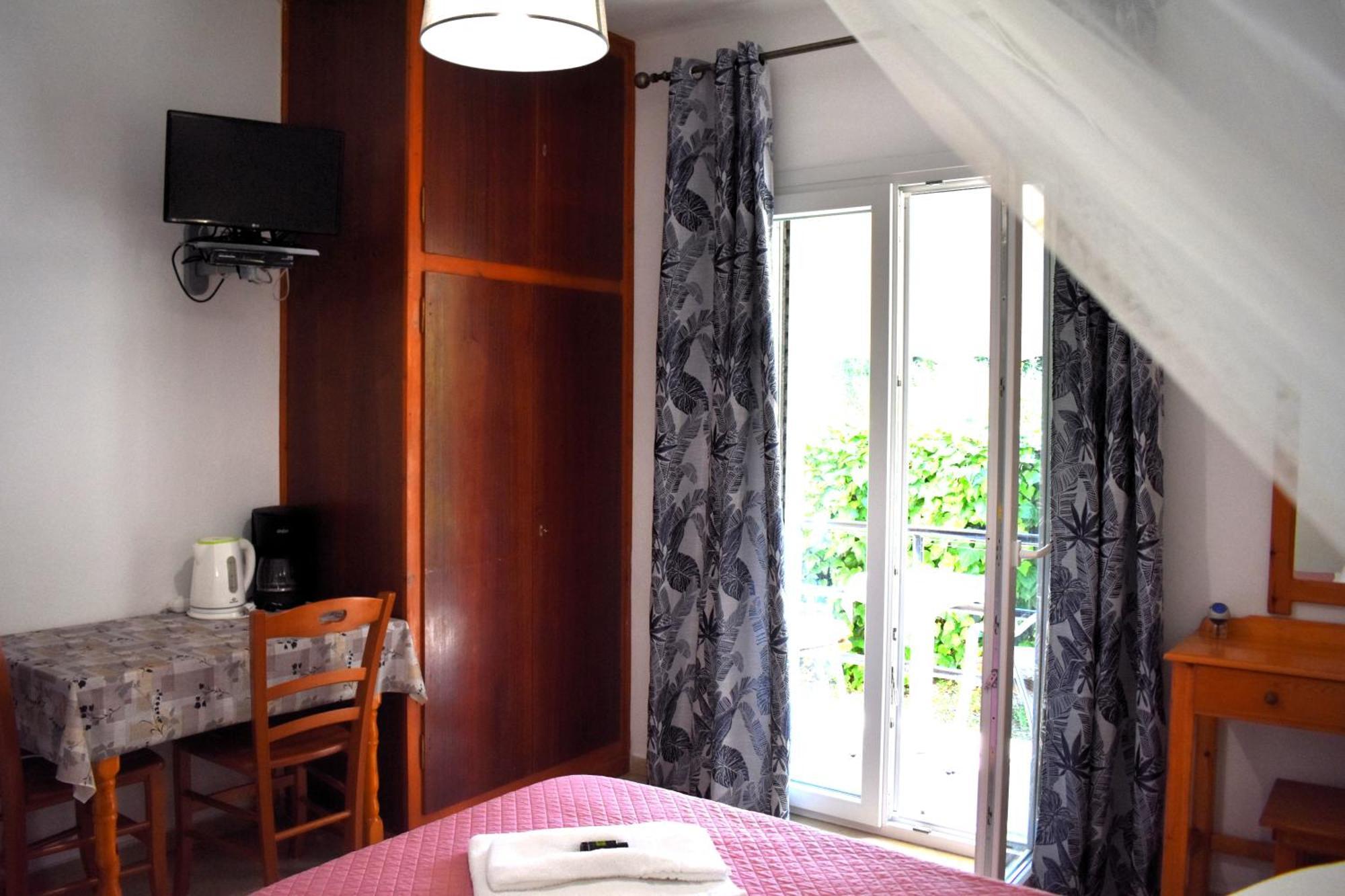 אגיוס גיורגיוס פגון Kostas Apartments & Studios מראה חיצוני תמונה