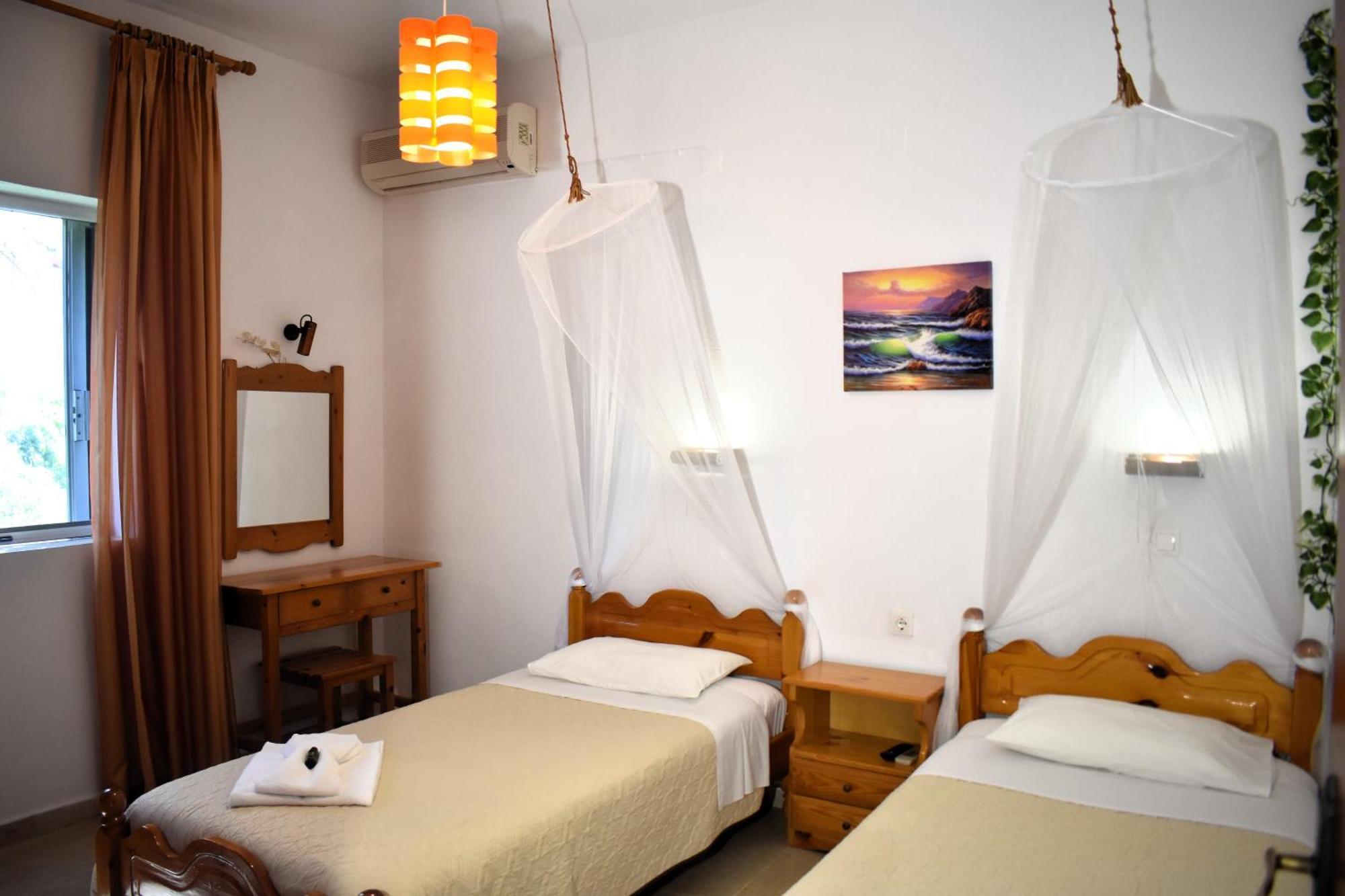 אגיוס גיורגיוס פגון Kostas Apartments & Studios מראה חיצוני תמונה