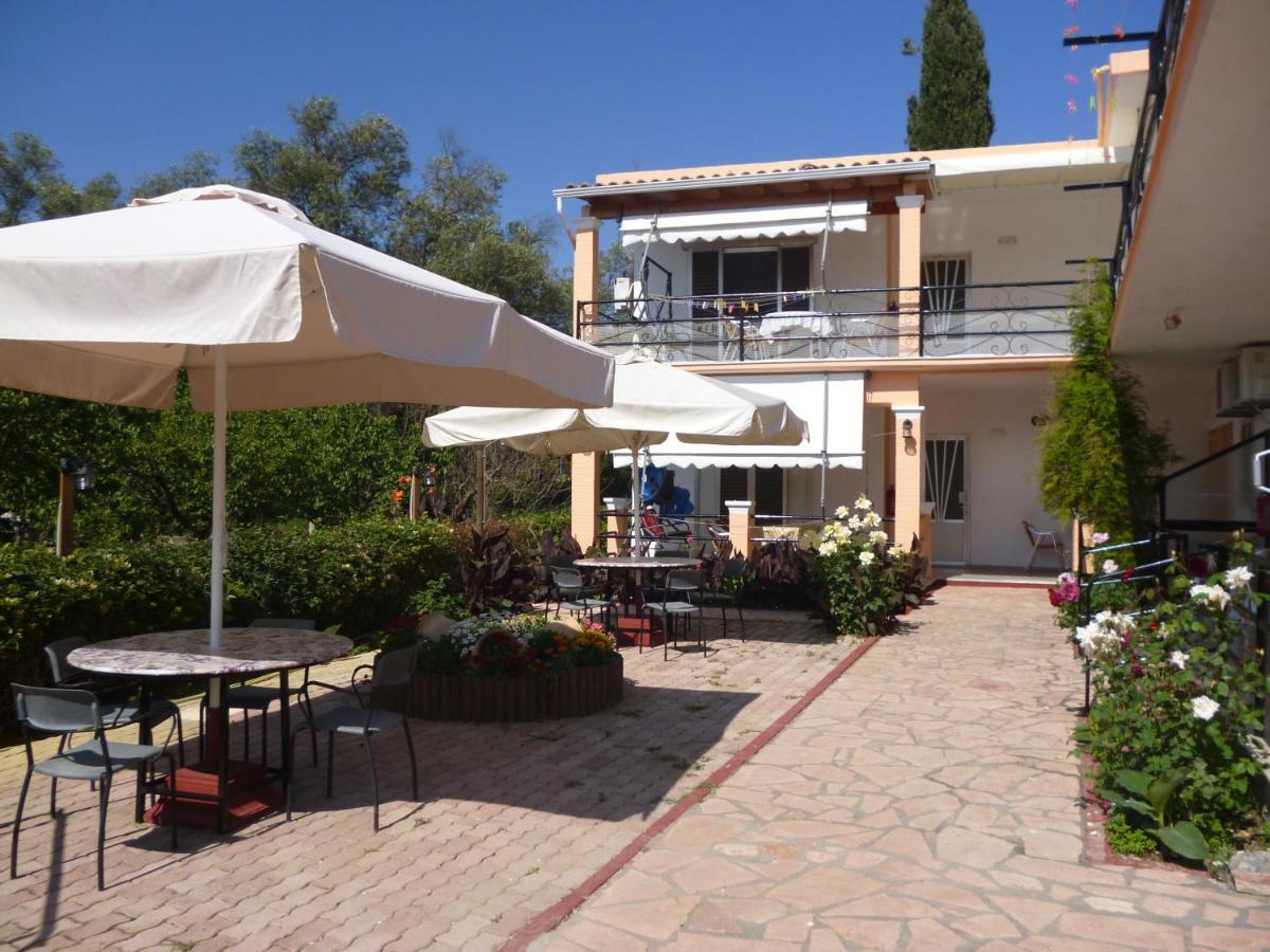 אגיוס גיורגיוס פגון Kostas Apartments & Studios מראה חיצוני תמונה
