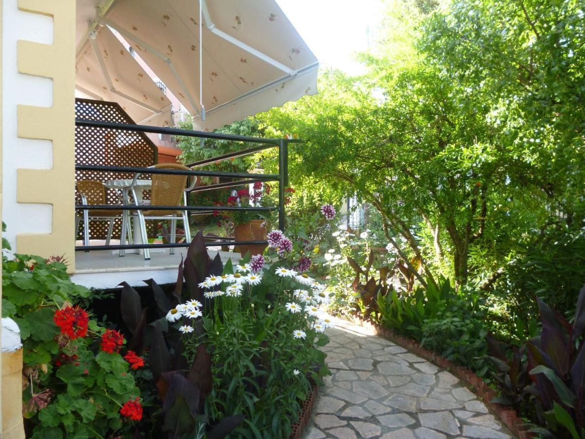 אגיוס גיורגיוס פגון Kostas Apartments & Studios מראה חיצוני תמונה