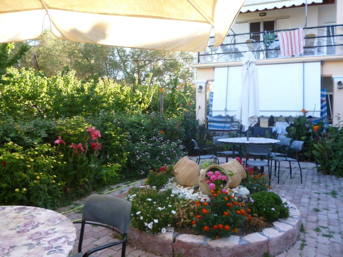 אגיוס גיורגיוס פגון Kostas Apartments & Studios מראה חיצוני תמונה