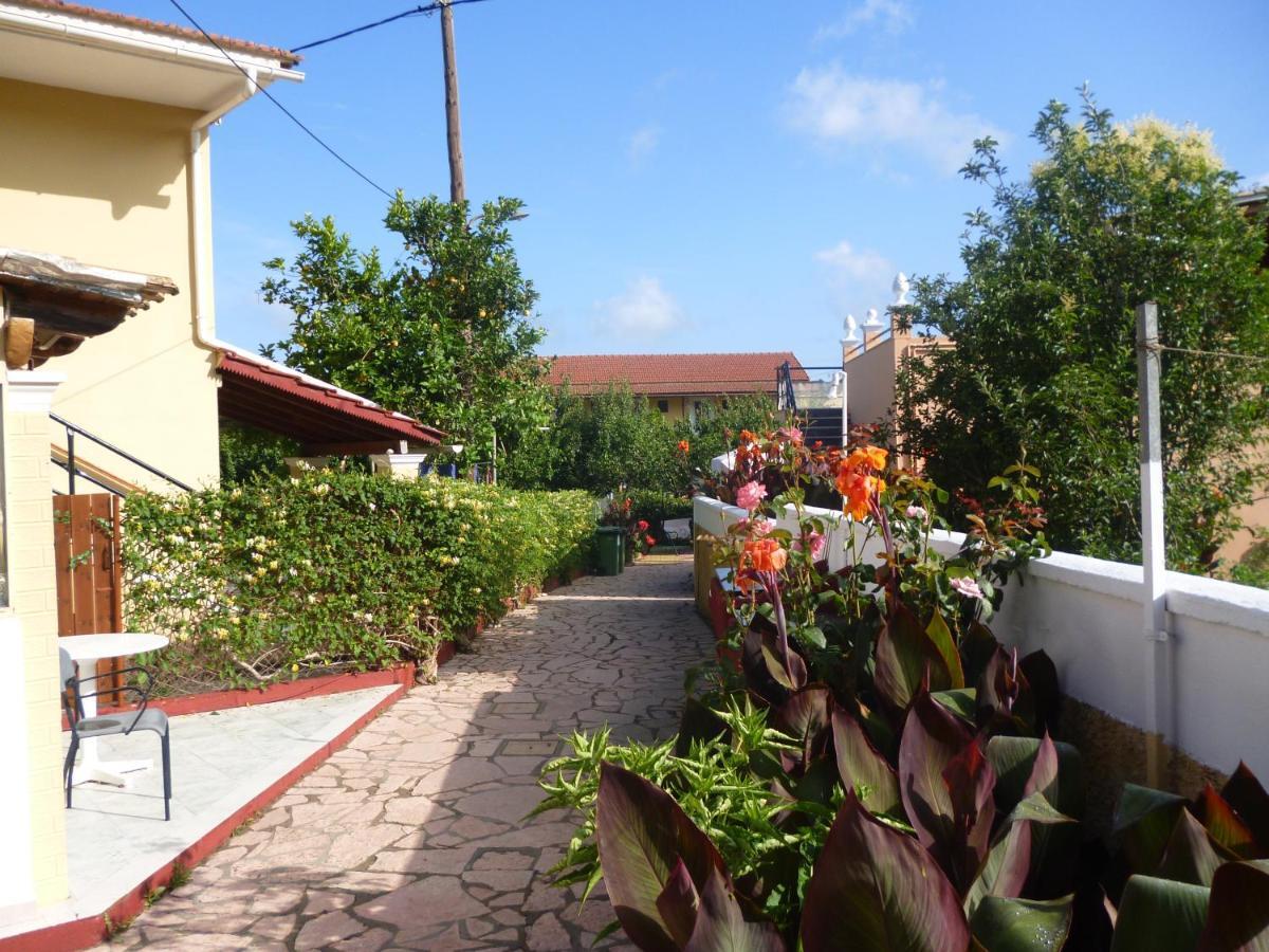 אגיוס גיורגיוס פגון Kostas Apartments & Studios מראה חיצוני תמונה