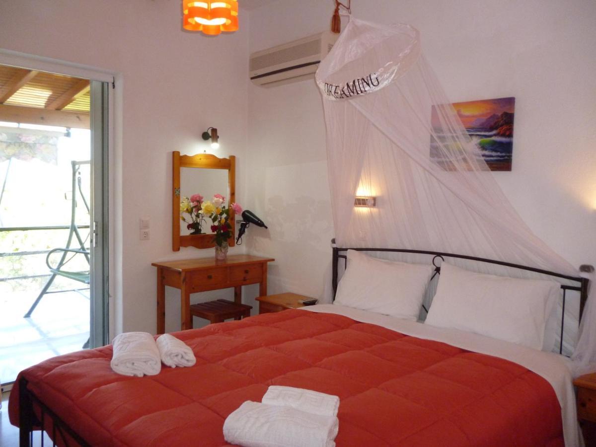 אגיוס גיורגיוס פגון Kostas Apartments & Studios מראה חיצוני תמונה