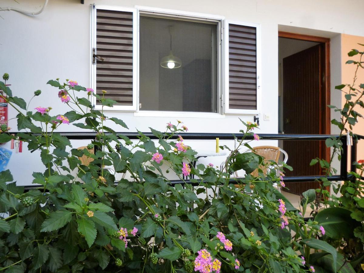 אגיוס גיורגיוס פגון Kostas Apartments & Studios מראה חיצוני תמונה